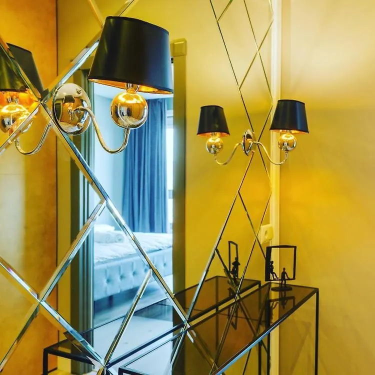 Vip 2 Rooms 75M2 Center Of Obolon Near River Side 키예프