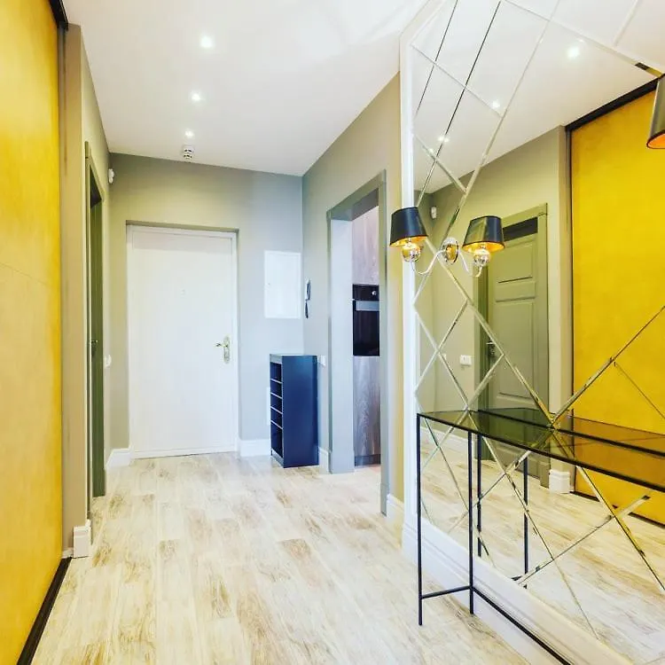 Vip 2 Rooms 75M2 Center Of Obolon Near River Side 키예프 0*,  우크라이나