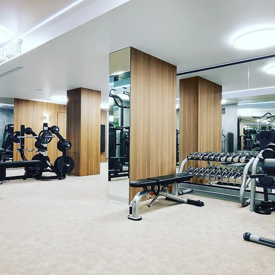 Vip 2 Rooms 75M2 Center Of Obolon Near River Side 키예프 아파트