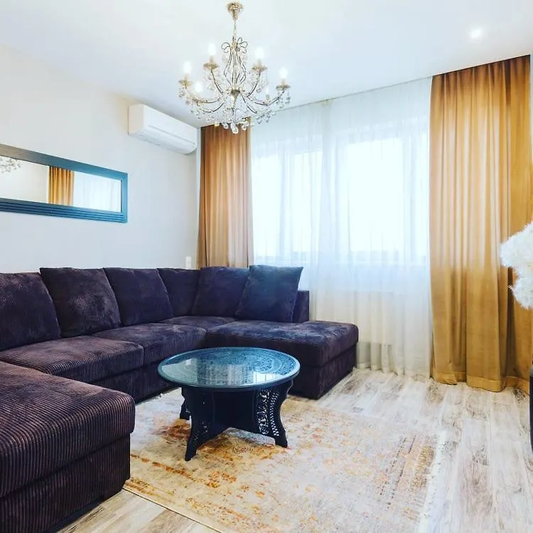 Vip 2 Rooms 75M2 Center Of Obolon Near River Side 基輔 0*,