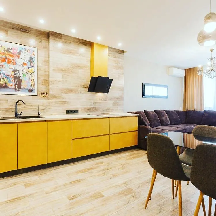 Vip 2 Rooms 75M2 Center Of Obolon Near River Side 基輔